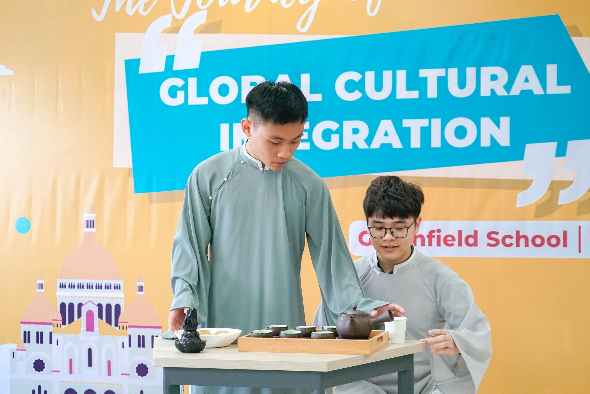Festival "The journey to global cultural integration" - Bữa tiệc văn hóa đa màu sắc của học sinh Khối 11 Greenfield School 