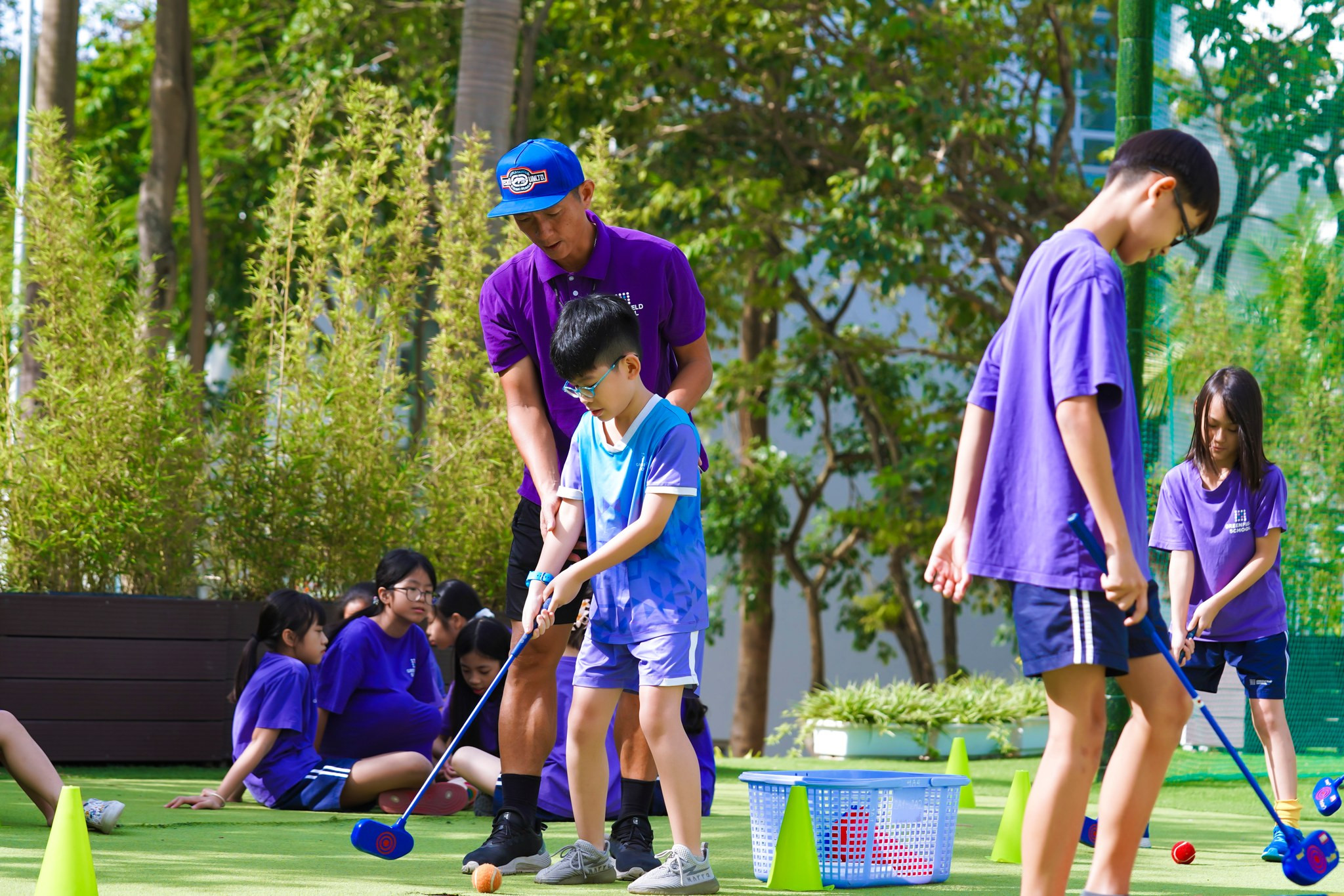 Giờ học Golf tại Greenfield School có gì thú vị?