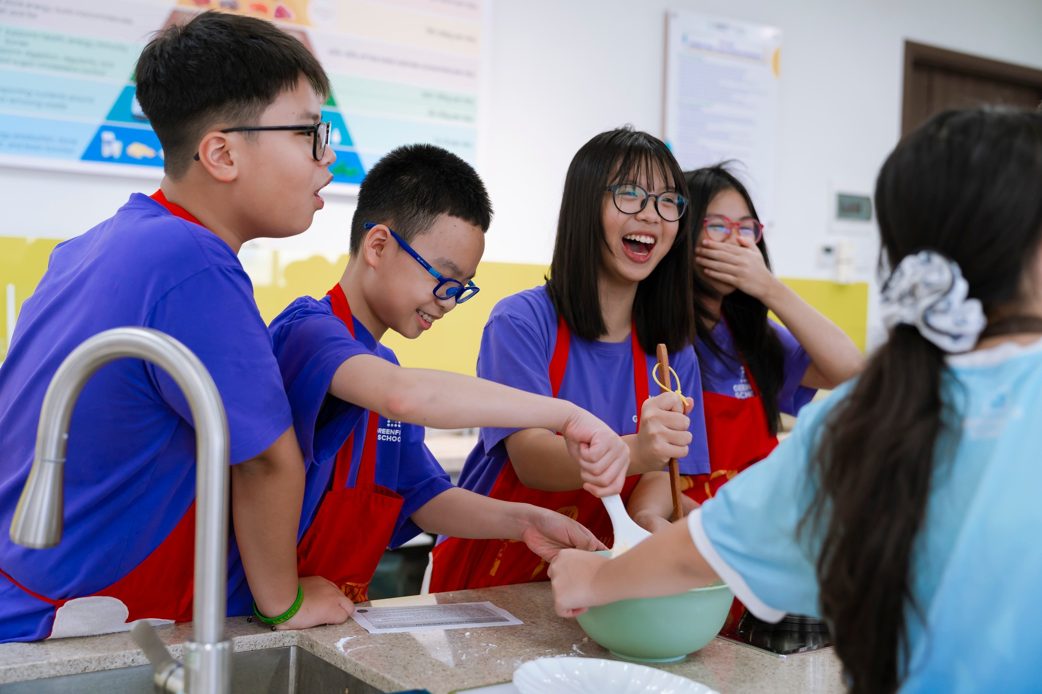 Vận dụng Toán học vào làm bánh, học sinh lớp 7 "hóa thân" thành Masterchef