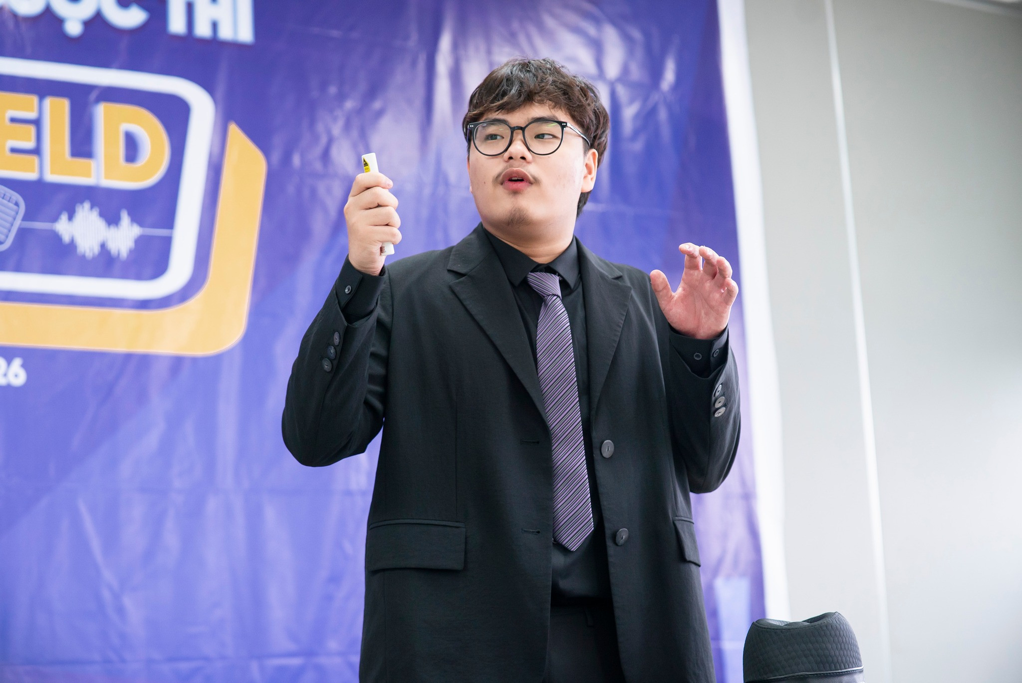 "Đột nhập" vòng Sơ loại gay cấn của Cuộc thi Hùng biện Greenfield Talks Khối 10,11