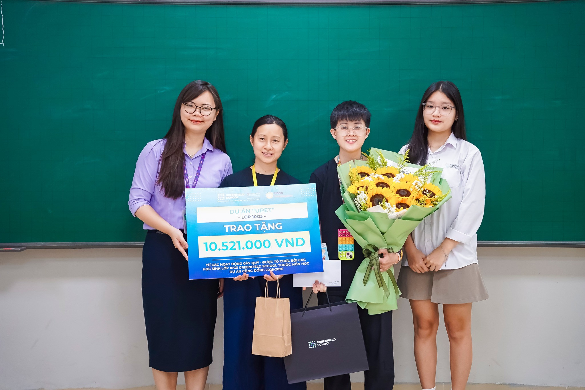 “Upet” Project: 10G3 Students Join Hands to Raise Funds for Stray Dogs and Cats
