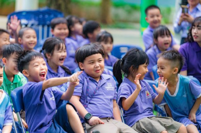 Good Puppet Show - Teaching children how to protect themselves through puppet stories