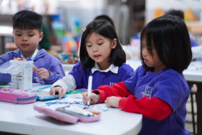 A Vibrant Tet Through the Colorful Drawings of First Graders